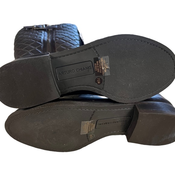 ARTURO CHIANG Quilted Riding Boots Brown - Picture 10 of 12